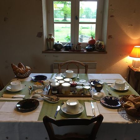 La Thibaude - Livry Bed & Breakfast Livry  Bagian luar foto