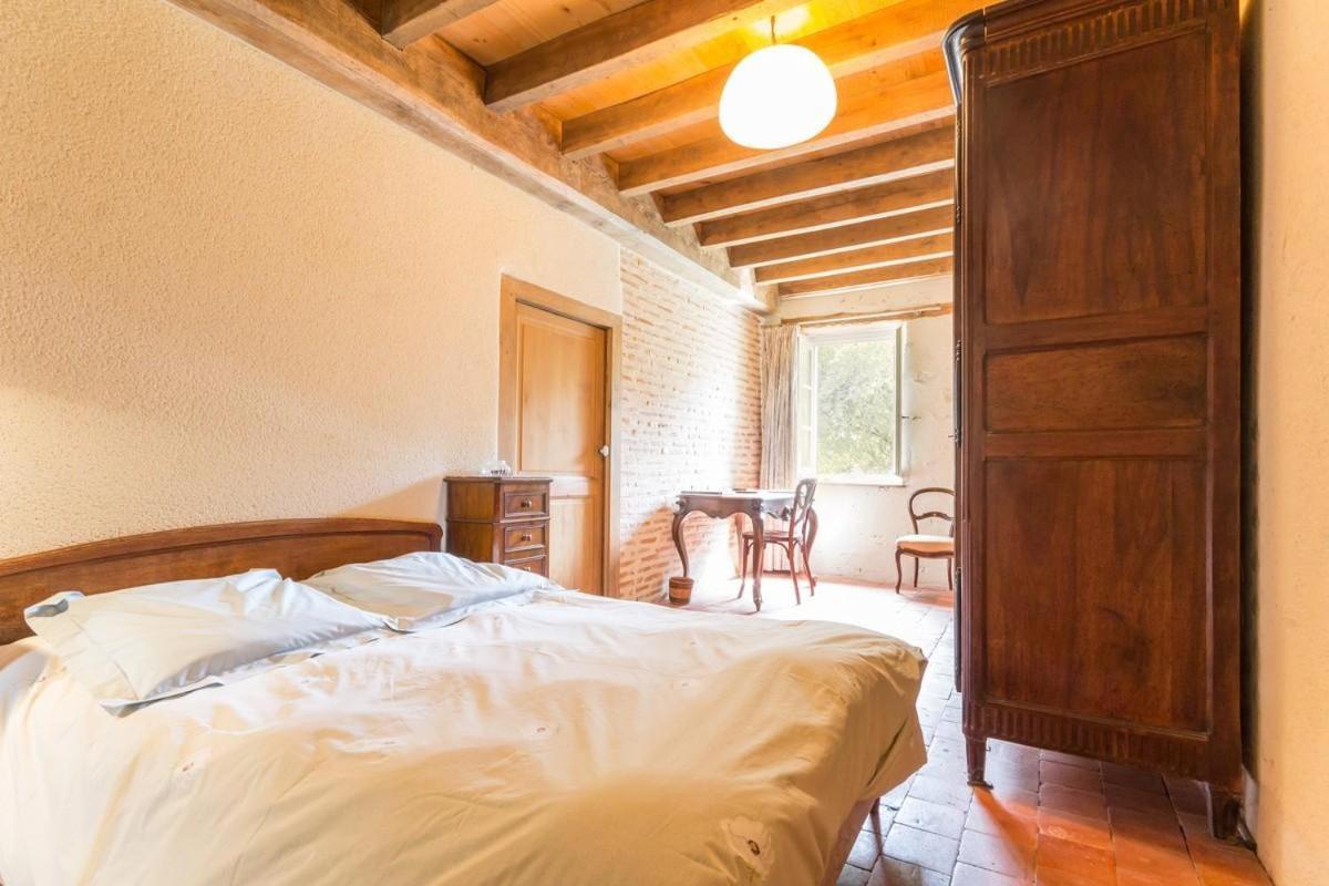La Thibaude - Livry Bed & Breakfast Livry  Bagian luar foto